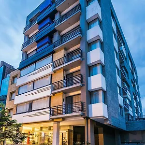 Viaggio Nueve Trez 4*, Bogotá Colombia